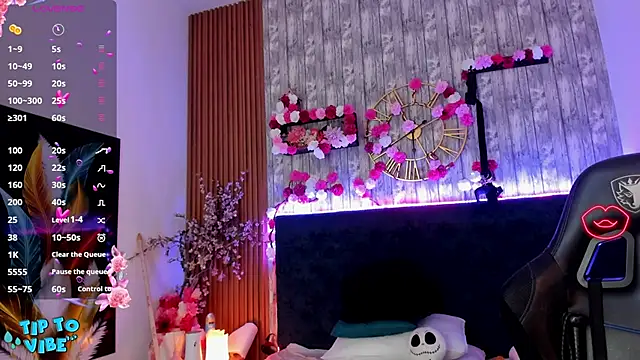 Snapshot of Neko_Misaki chatting on September 15, 12:13 pm Neko Misaki online show from September 15, 12:13 pm