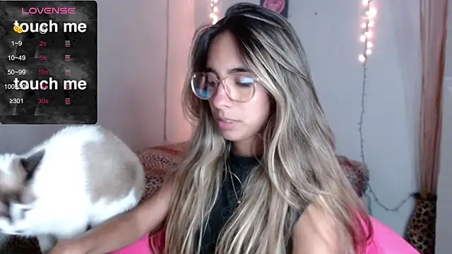 MitchWilson1 online show from October 24, 12:06 am