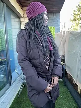 Shantel-Olivia online show from February 4, 8:17 am