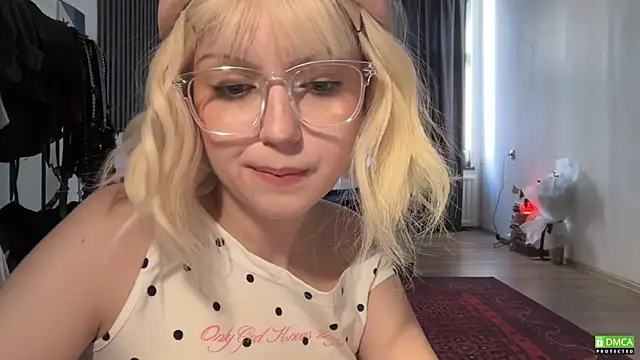 electric babe online show from July 29, 2:50 pm