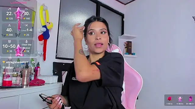 Snapshot of _elektrah chatting on October 11, 9:28 pm  elektrah online show from October 11, 9:28 pm