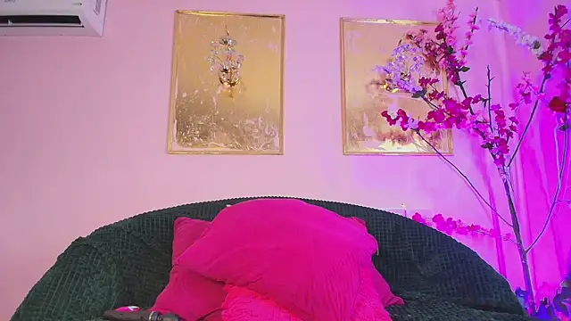 blaisysmith online show from February 28, 1:32 pm