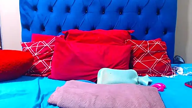 ebonycandy10 online show from July 7, 6:47 am