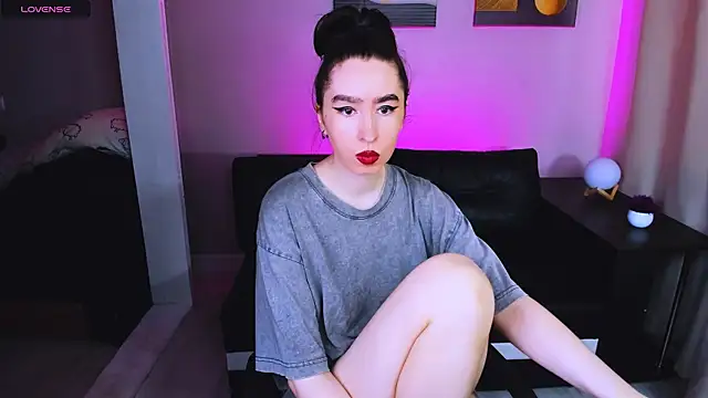 Lily xBabe online show from June 18, 1:49 pm