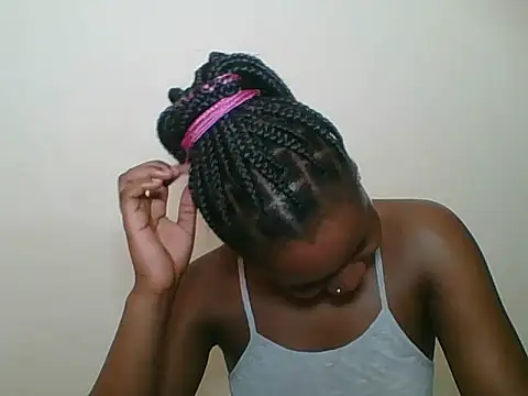 HotJeylee online show from June 14, 9:31 am