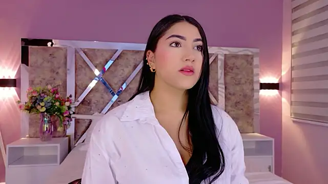 PaulinaDuarte online show from July 31, 12:06 pm
