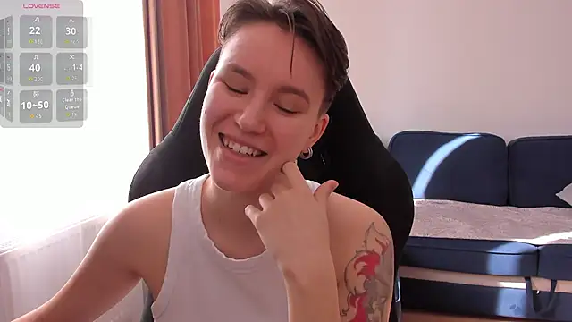 Snapshot of JessieFlower chatting on September 20, 8:45 am JessieFlower online show from September 20, 8:45 am