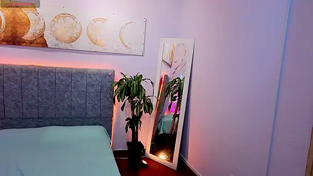 Lana stone  online show from March 11, 3:22 am