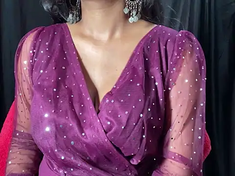 Sexy trisha  7 online show from October 27, 6:03 pm