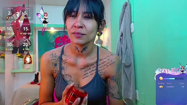 lorenapinto online show from February 27, 4:45 am