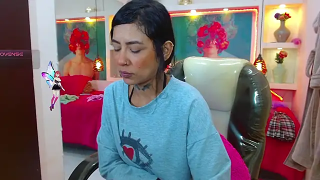 lorenapinto online show from November 13, 5:06 am