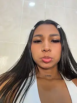 Barbiebrunette  online show from August 9, 6:29 am