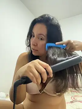 emely sexx20 online show from June 28, 1:45 am