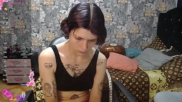 pretty cristal69 online show from April 30, 10:58 pm