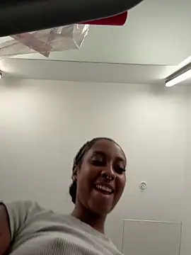 Your Paris online show from June 12, 5:10 pm