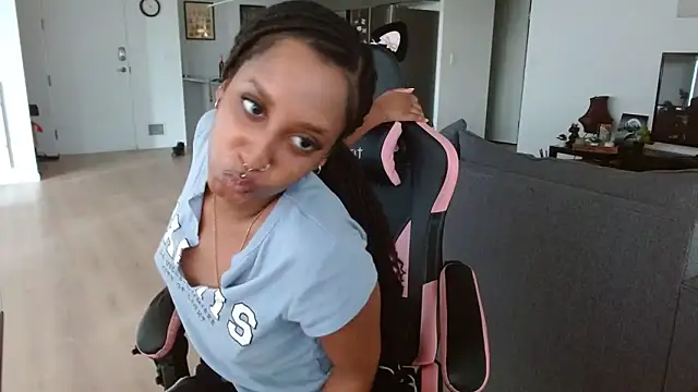 Your Paris online show from November 22, 4:53 pm