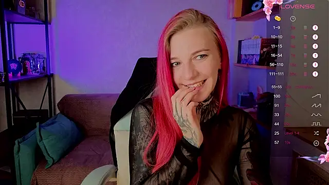 Roxy      online show from October 4, 8:57 pm