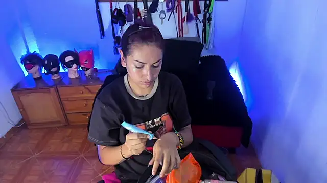 LucyStrike  online show from December 15, 10:48 pm