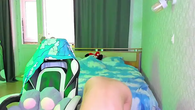 folinskayyya online show from November 27, 5:10 am