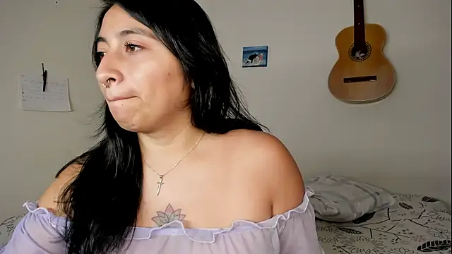 LisaHadwin online show from July 17, 6:55 pm