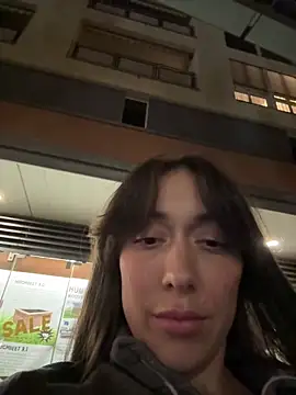 Snapshot of emiliasommer chatting on September 27, 8:38 pm emiliasommer online show from September 27, 8:38 pm