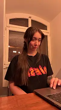 Snapshot of emiliasommer chatting on September 30, 6:35 pm emiliasommer online show from September 30, 6:35 pm