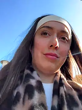 Snapshot of emiliasommer chatting on October 15, 1:36 pm emiliasommer online show from October 15, 1:36 pm