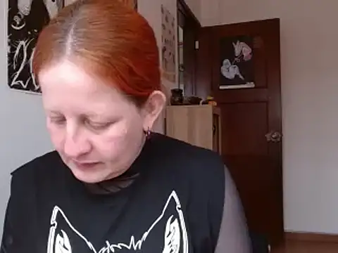 ViioletaMora online show from February 4, 5:05 pm