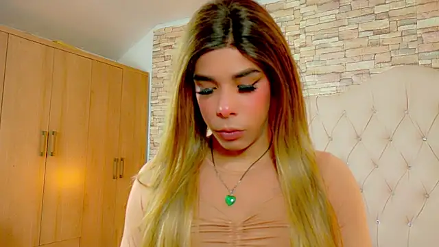 Giorgina Parado online show from July 1, 3:50 am