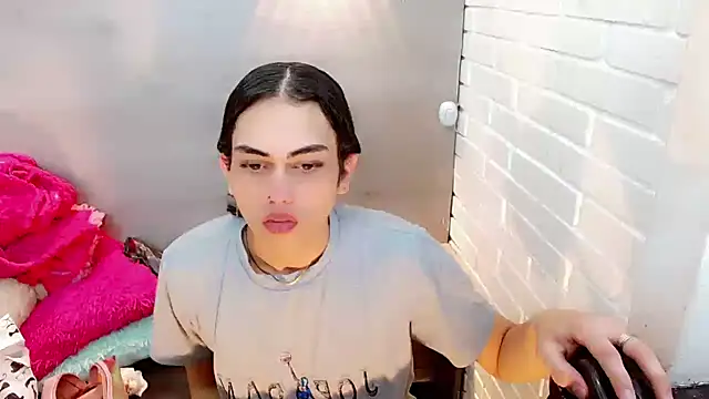 Daniela Pink  online show from November 4, 8:14 pm