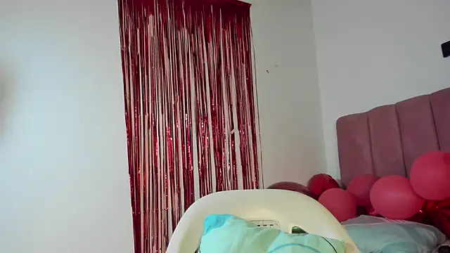 Tahira 21  online show from February 25, 7:56 pm