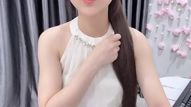 KaleAnisa online show from July 18, 1:31 am