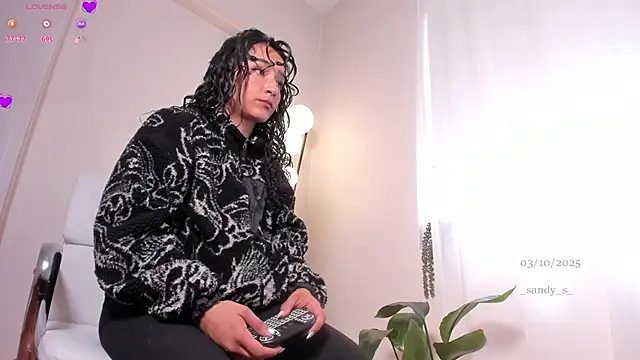  sandy s online show from October 5, 10:59 pm