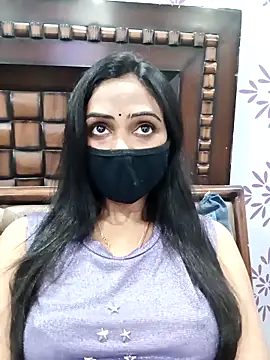 Yours-Bebo online show from December 19, 1:25 pm