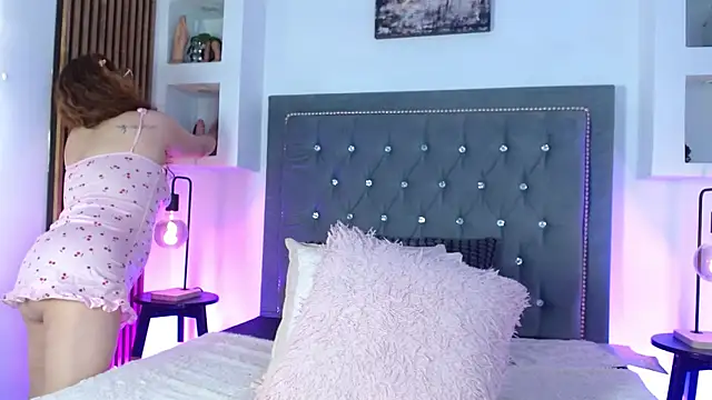 AnnadirtyXo online show from June 25, 4:56 am