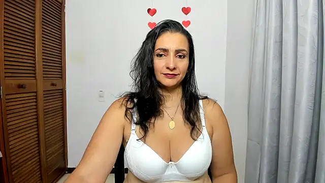 xulay11 online show from June 14, 4:46 am