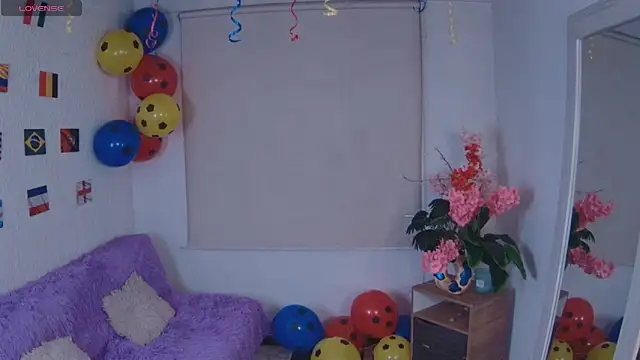 Lucy Princes online show from July 2, 4:29 am