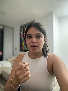 CamilaSofiia online show from June 14, 2:24 am