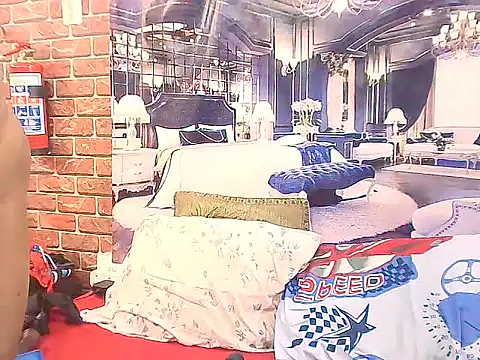 IndianSexyAss online show from February 11, 6:26 am