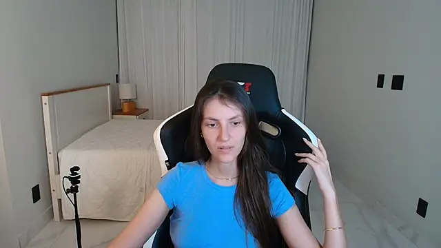 upssnowy online show from July 2, 3:23 am
