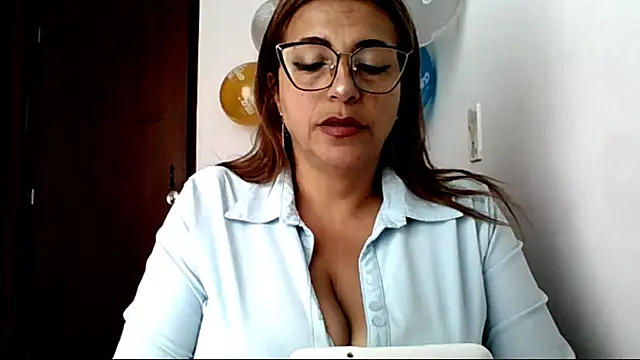 RossanaLionheart online show from July 28, 3:21 pm