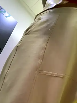 eveangelll online show from November 4, 8:19 am