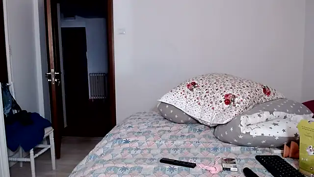 LadyyEvolet online show from July 7, 2:31 pm