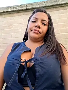 CanelitaPasion online show from February 3, 9:40 pm