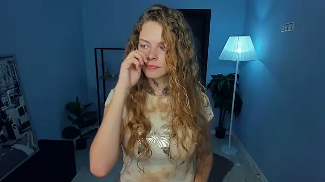 RayaNenlia online show from October 27, 5:03 am