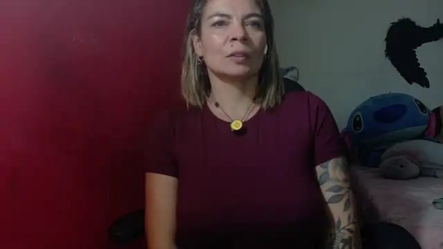 charlotedoll online show from June 10, 1:49 am
