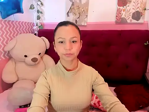 candysmitxxx online show from November 8, 3:00 am