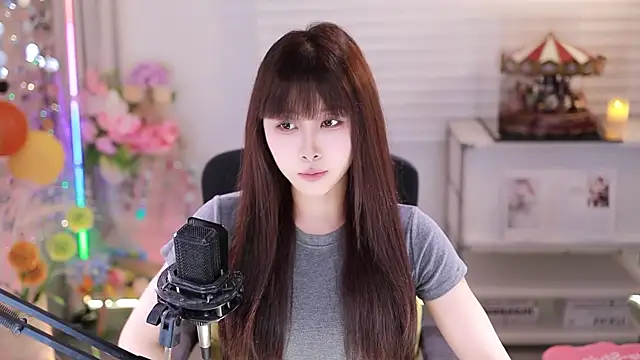 SleepArtist online show from December 5, 8:14 am