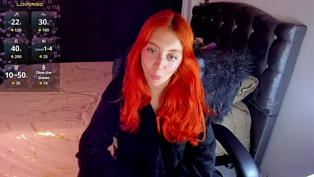 Violetaarey online show from April 22, 2:52 am