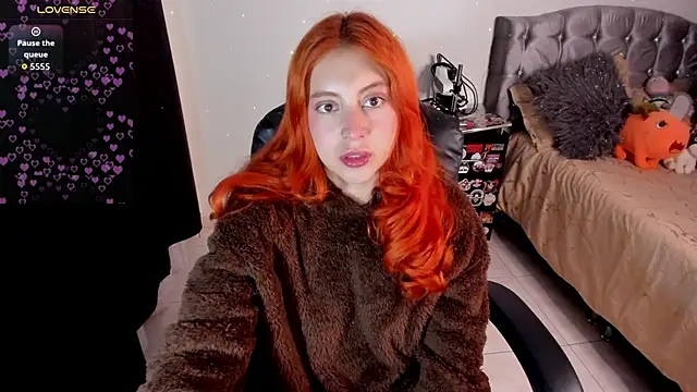 Violetaarey online show from April 30, 3:45 am